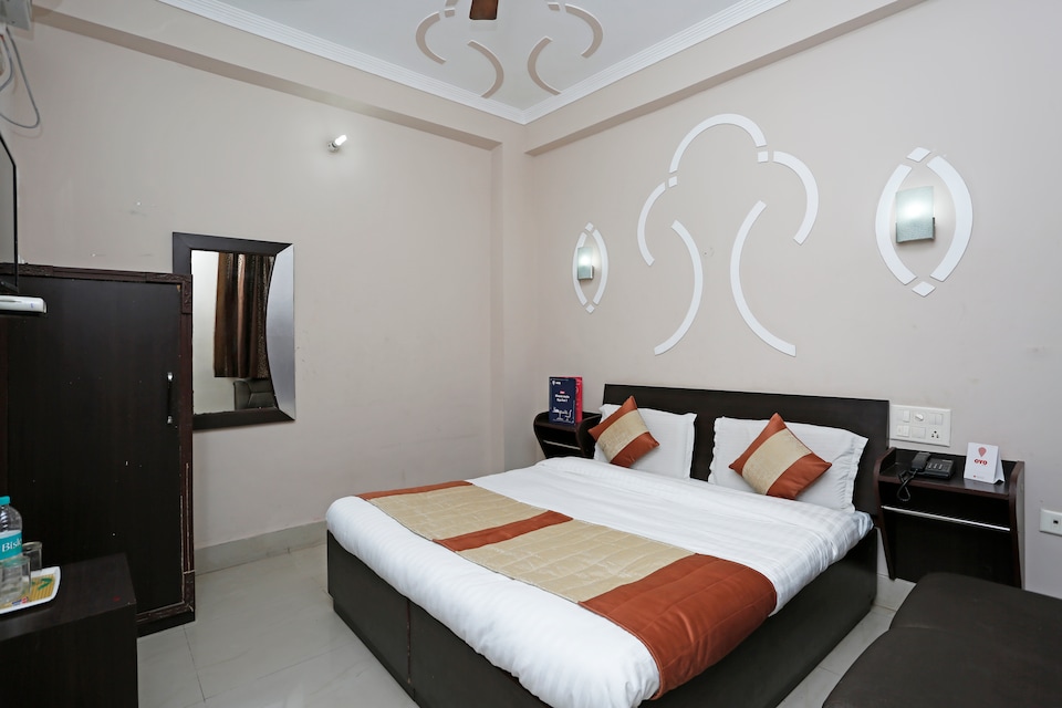 OYO 4752 Hotel Alpine, Haridwar Junction, Haridwar