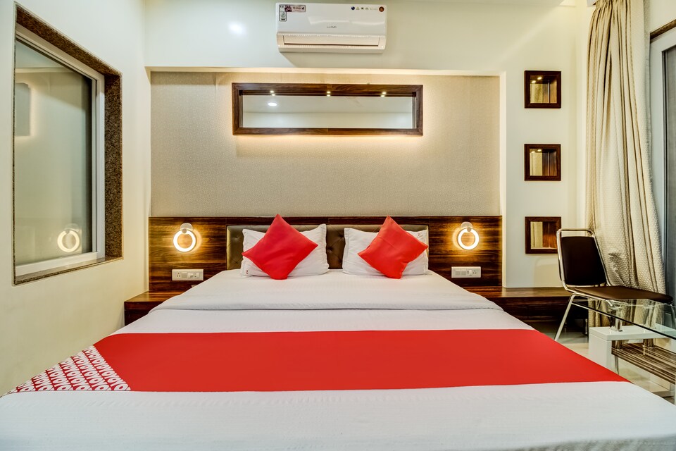 OYO 47878 Hotel Ratnadeeep, Mangaon, Mangaon