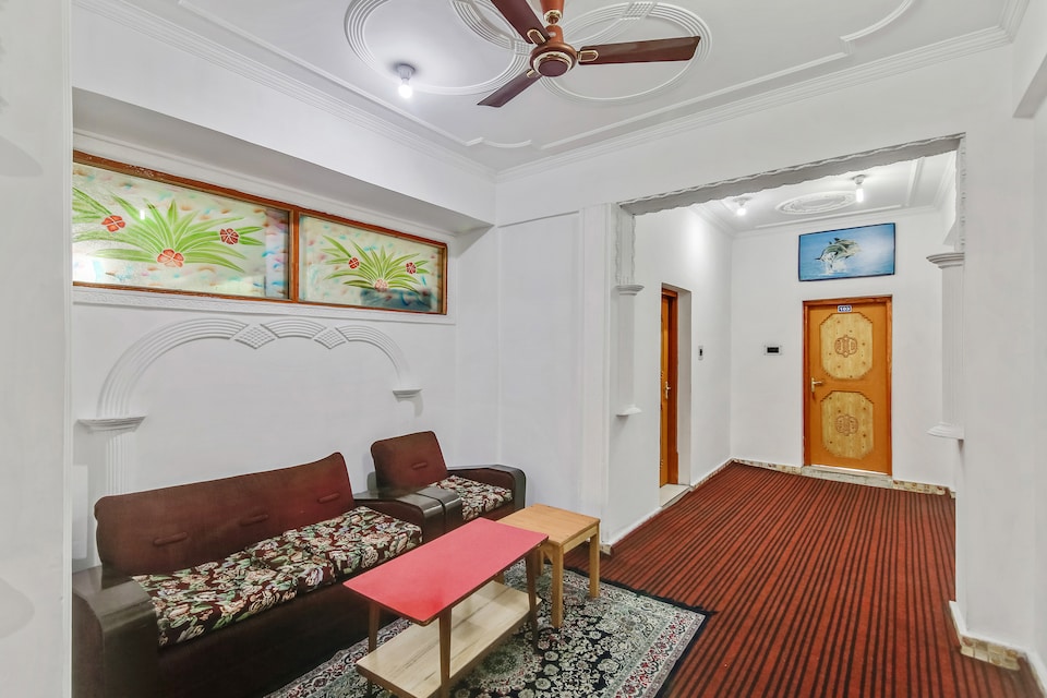 OYO 47898 Living Style Guest House, Hyderpora, Srinagar