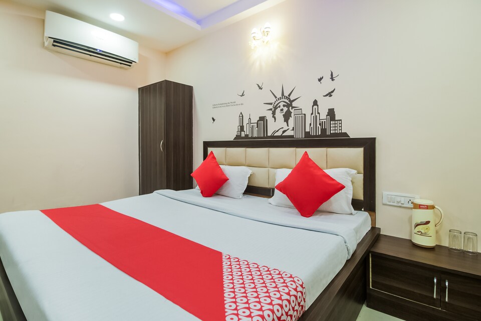 OYO 47918 Hotel Shree Shivam, Lashkar, Gwalior