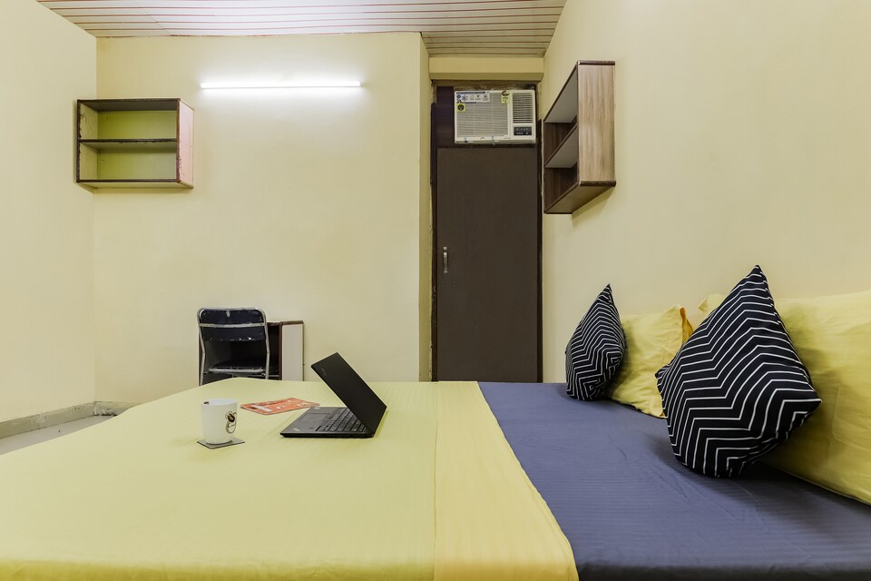 OYO LIFE DEL1893 Kamla Nagar, North Delhi, Delhi