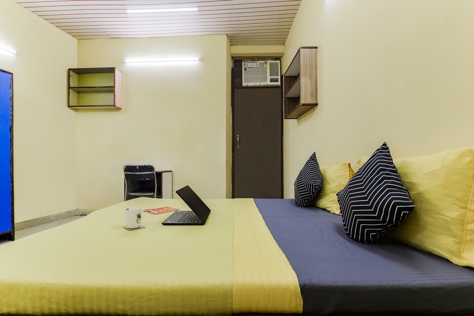 OYO LIFE DEL1893 Kamla Nagar, North Delhi, Delhi