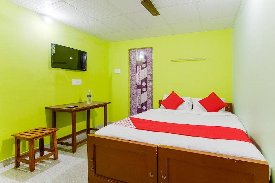 OYO 47925 Mathis Residency, Outskirts Trichy, Trichy