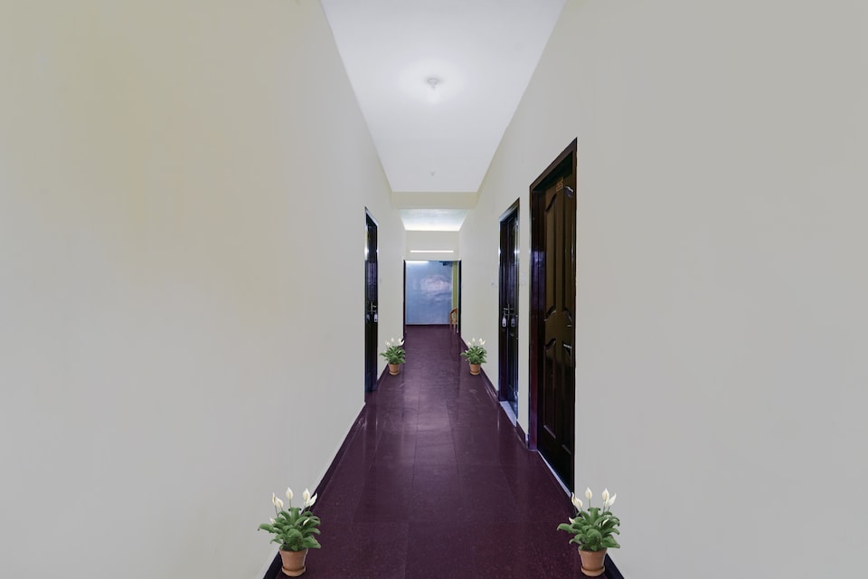 SPOT ON Jayam Residency, Koyambedu Chennai, Chennai