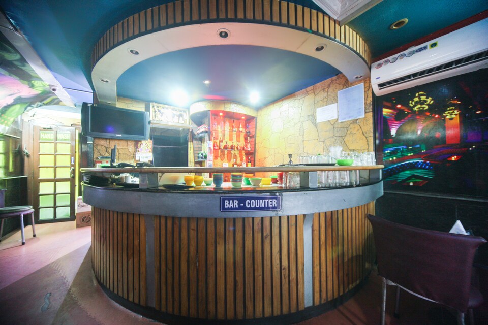 OYO Flagship 47948 Ala Towers, Koyambedu Chennai, Chennai