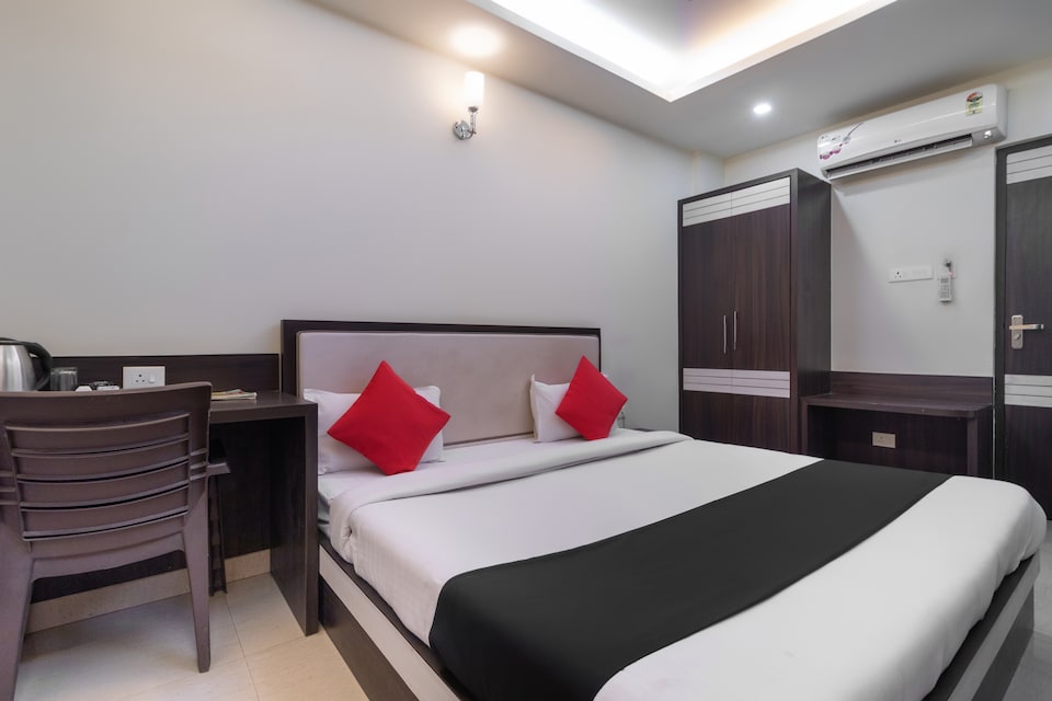 Capital O 47950 Hotel Janki International, Sigra, Varanasi
