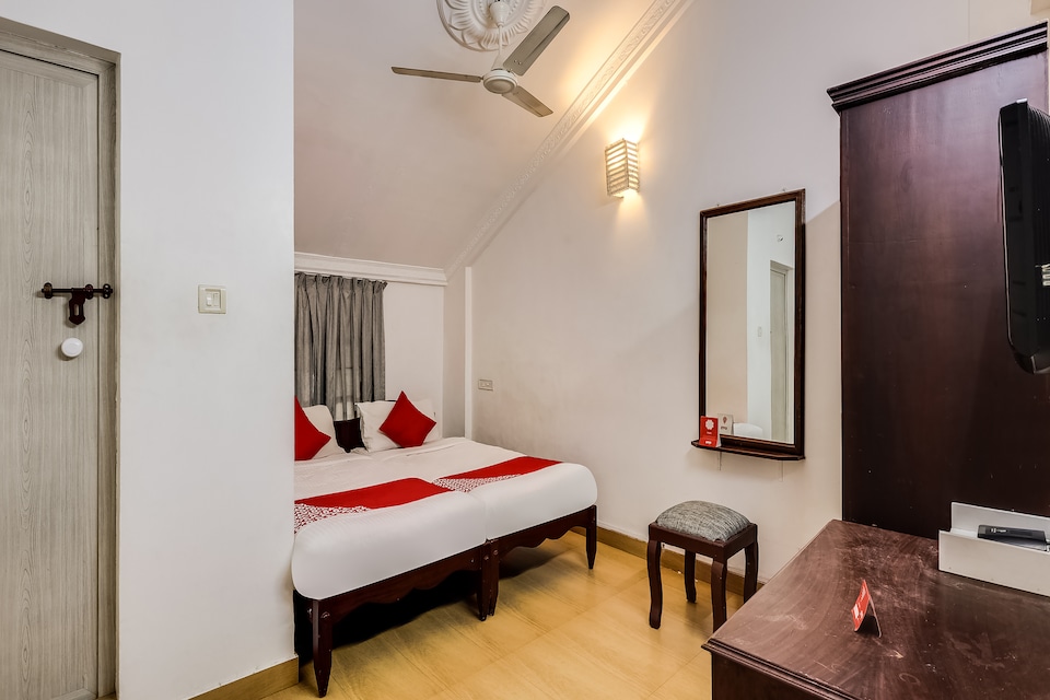 OYO 47983 Rasa Hotel, Restaurant & Art Space, Fort Kochi, Kochi