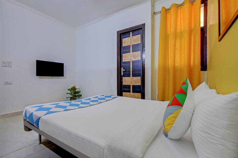 OYO Home 47987 Exquisite Home Stay, Saket Delhi, Delhi