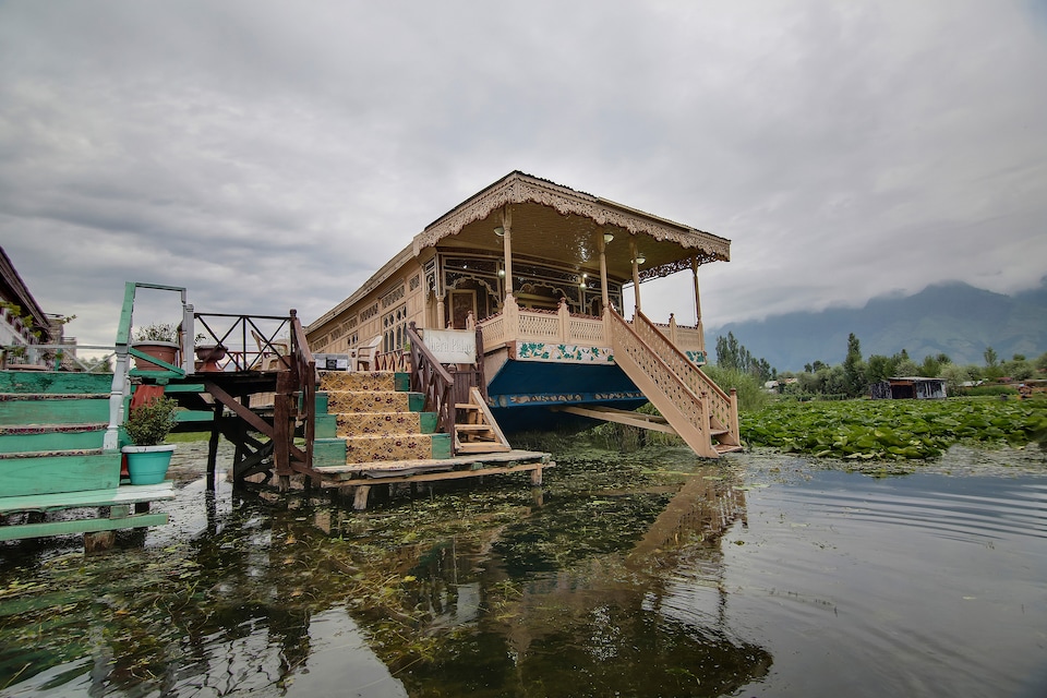 OYO 47998 Shera Palace Houseboat, Dal Lake, Srinagar