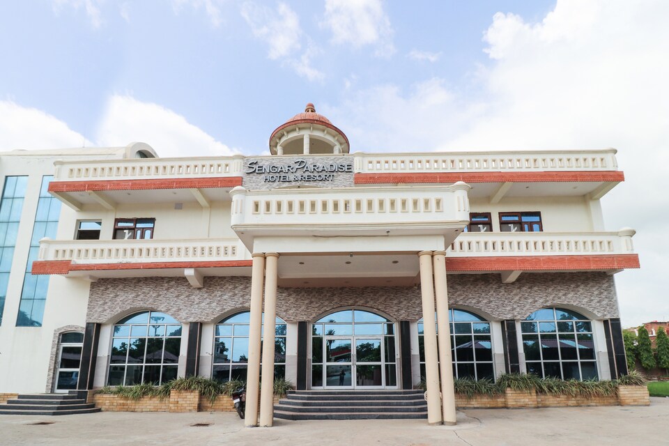 SPOT ON 48004 Sengar Paradise Hotel, Orai, Orai