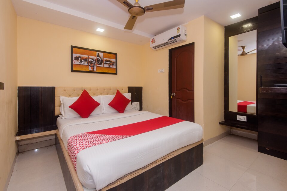 OYO 48005 Hotel Airways Inn Residency, Mumbai International Airport, Mumbai