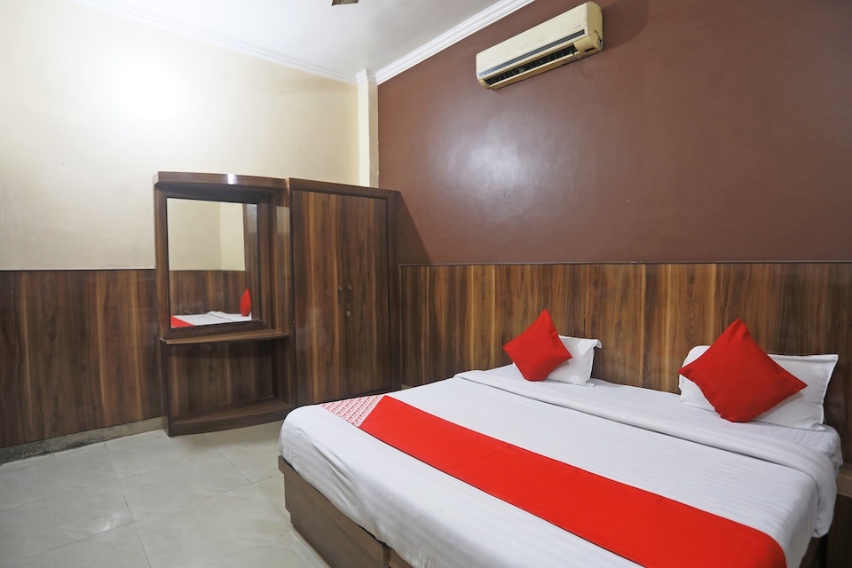OYO 48007 B.S. Guest House, GT Road Panipat, Panipat
