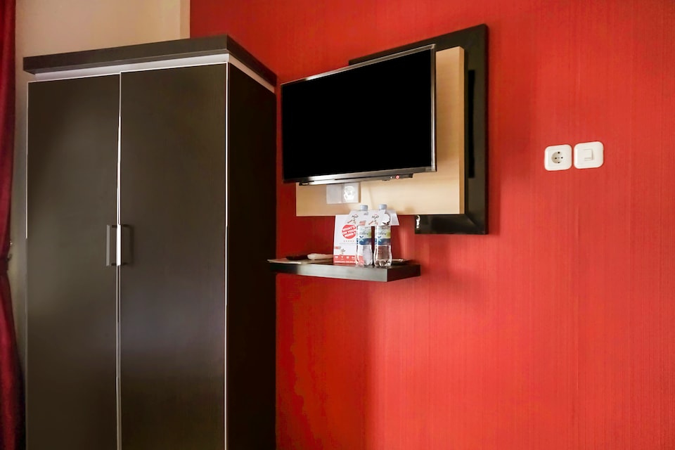 OYO 1394 Rumaisa Homestay Syariah, Marpoyan, Pekanbaru