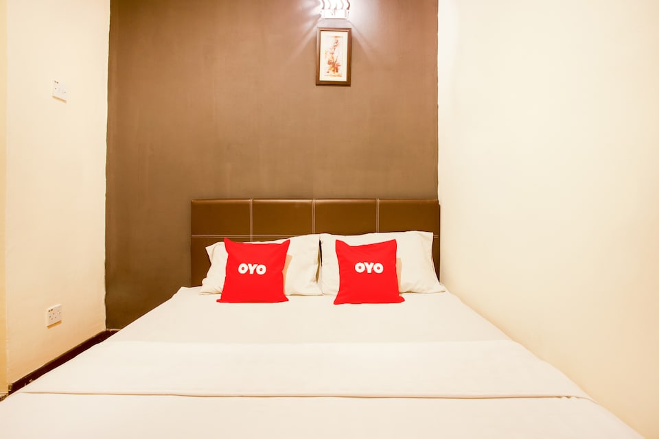 OYO 44116 Sk Hotel 2, Seri Manjung, Manjung