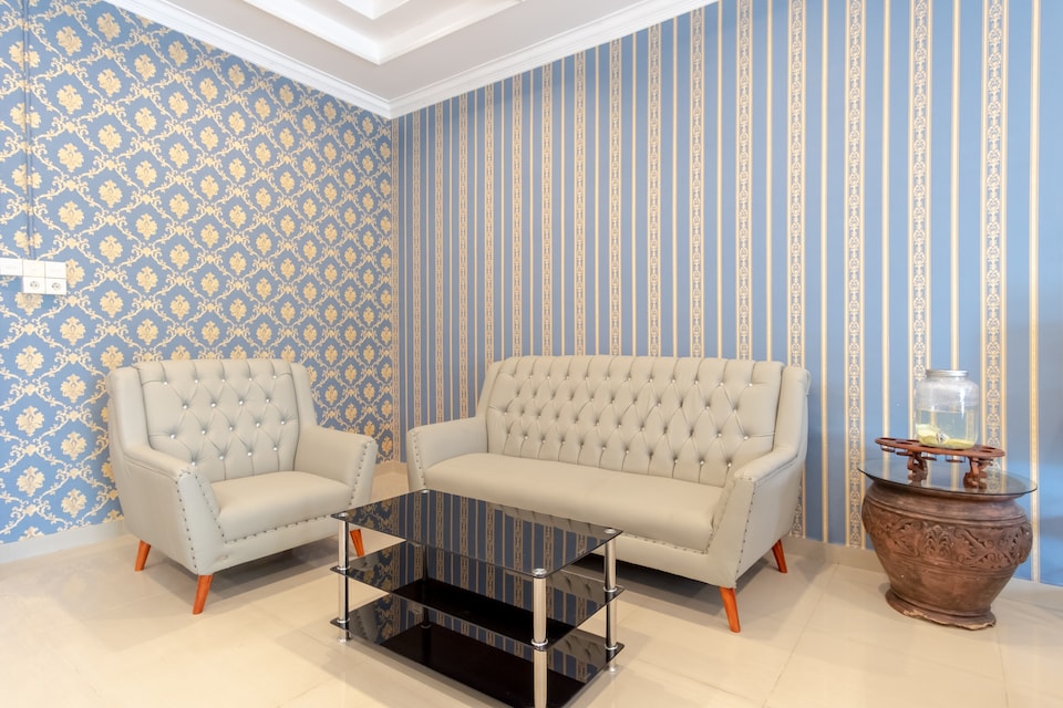 OYO 1400 Barat Residence Syariah, Medan, Medan