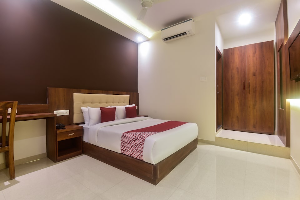 OYO Shubham Residency, Mumbai- Kalyan-Bhiwandi- Badalapur, Mumbai