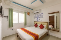 OYO Royal Park Near Sri Someshwara Swami Temple