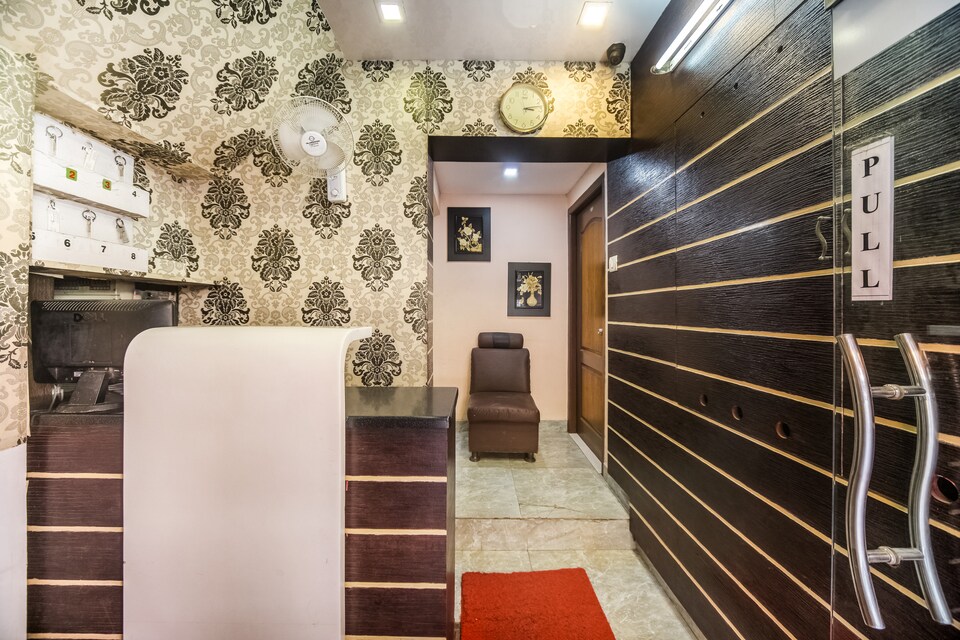 live as CHN1636, Mount Road, Chennai