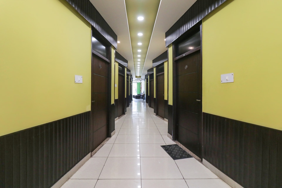 Hotel O Oasis, Bhupatwala Haridwar, हरिद्वार