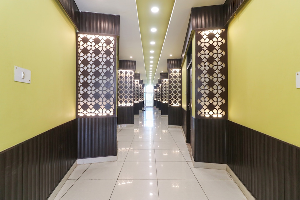 Hotel O Oasis, Bhupatwala Haridwar, हरिद्वार