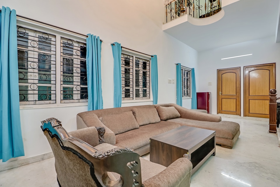 OYO Home 48059 Luxurious Stay Salt Lake, Salt Lake Kolkata, Kolkata