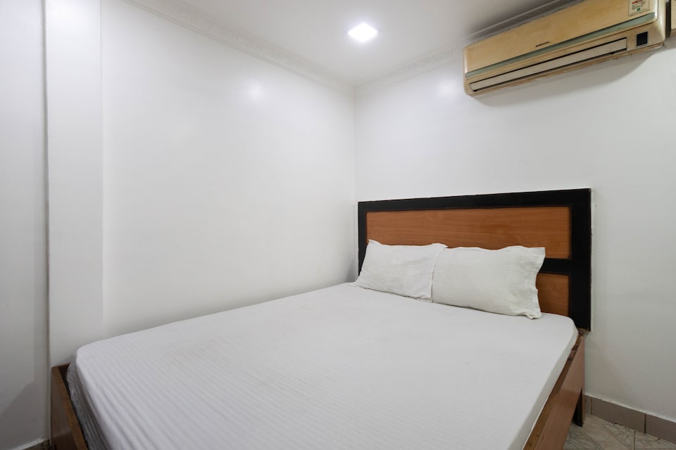 SPOT ON 48069 National Towers Inn, Anna Salai Chennai, Chennai