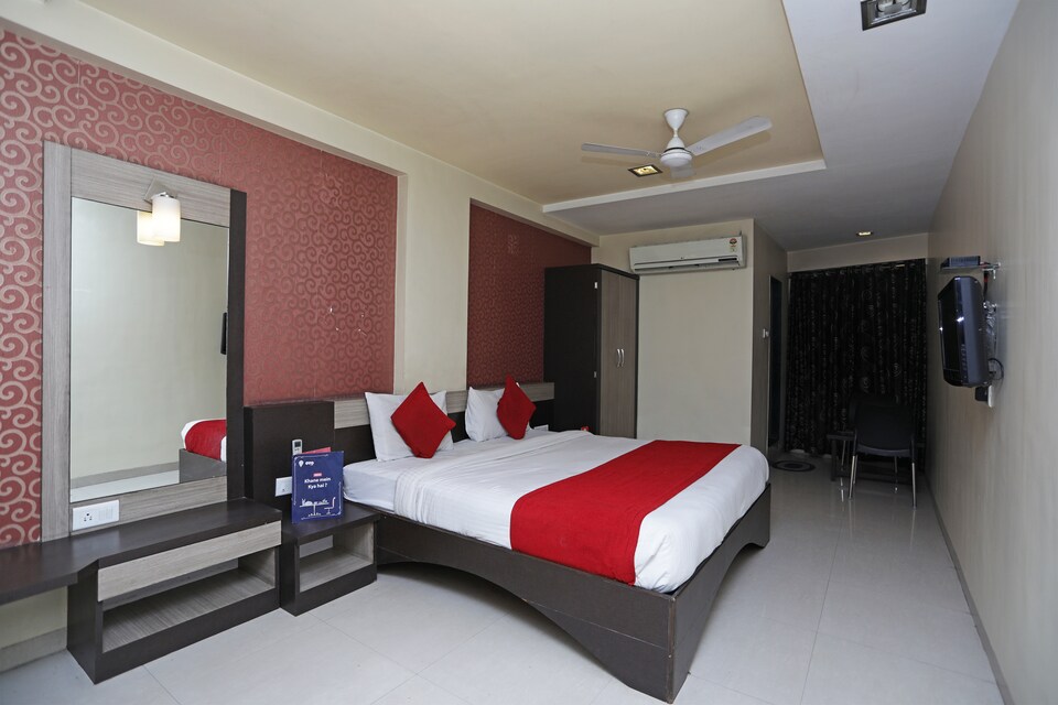OYO Hotel Prince Regency Near INOX, Viman Nagar, Pune