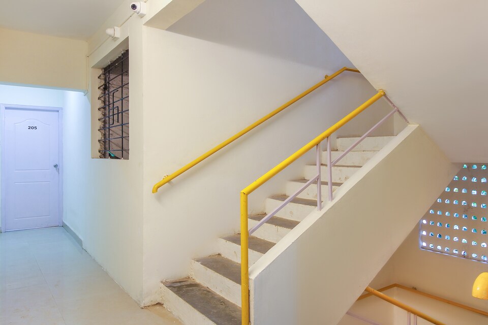 OYO 48139 United Star Hotel Balewadi High Street, Baner Pune, Pune