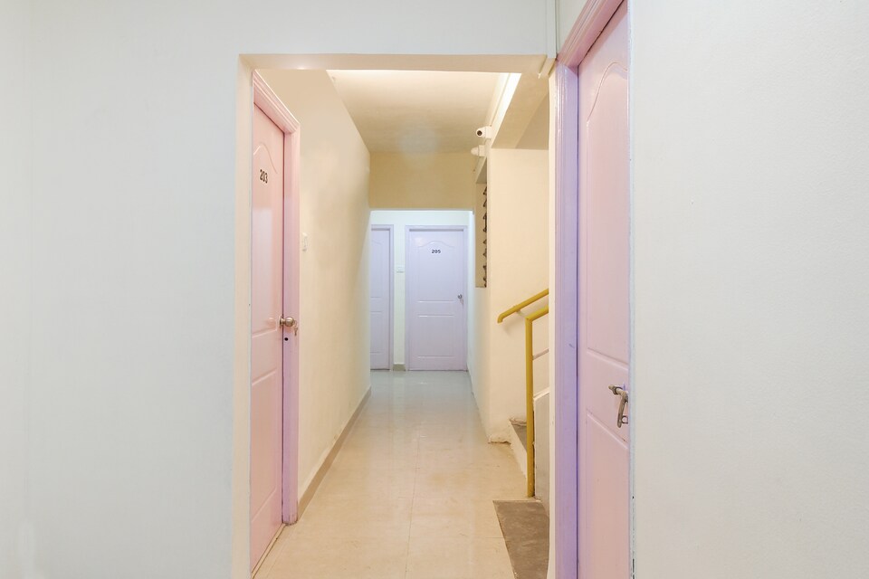 OYO 48139 United Star Hotel Balewadi High Street, Baner Pune, Pune