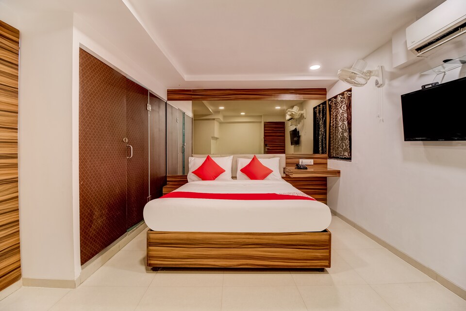 OYO Flagship 48142 Marol Metro Station, Mumbai International Airport, Mumbai