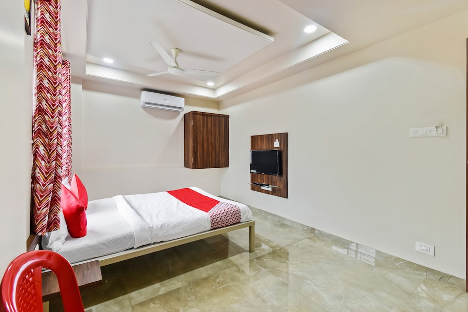 OYO 48151 Hotel Anuradha Deluxe, Sangli, Sangli