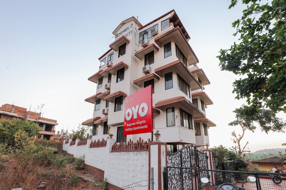 OYO 48159 Bogmalo Heights Holiday , Vasco Goa, Goa