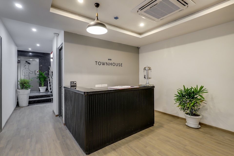 OYO Townhouse 291 Siddharth Vihar Ghaziabad, Ghaziabad City, Ghaziabad