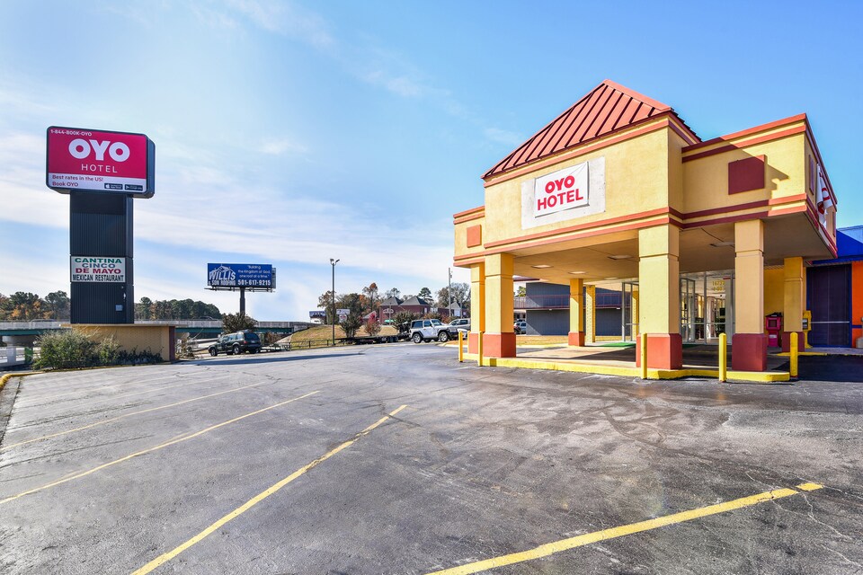 OYO Hotel Benton AR I-30, C72019, Benton AR