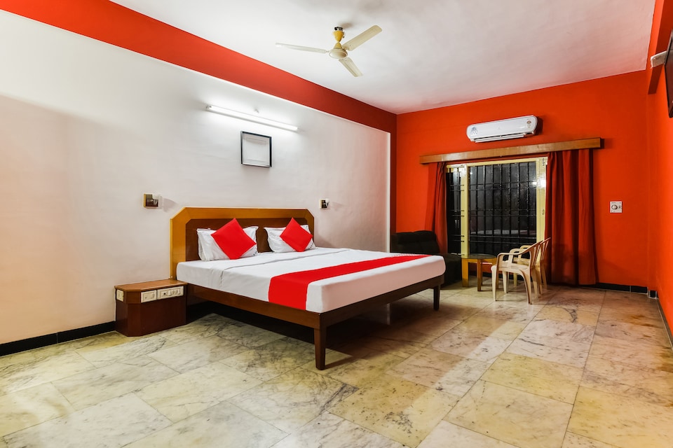 OYO 48251 Dsr Grand, Krishnagiri, Krishnagiri