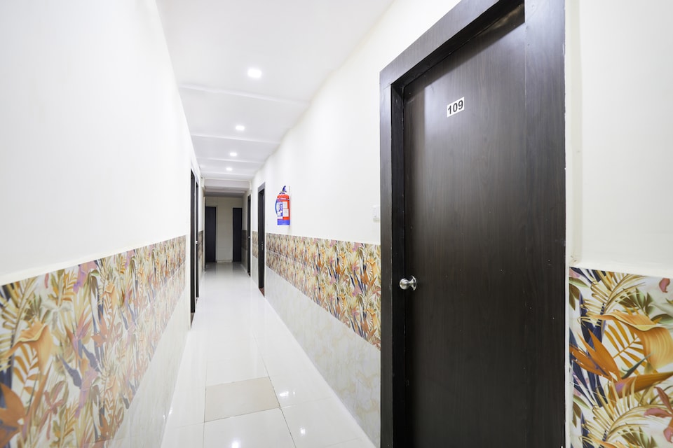 Hotel O Geetanjali, Ahmedabad Railway Station, Ahmedabad