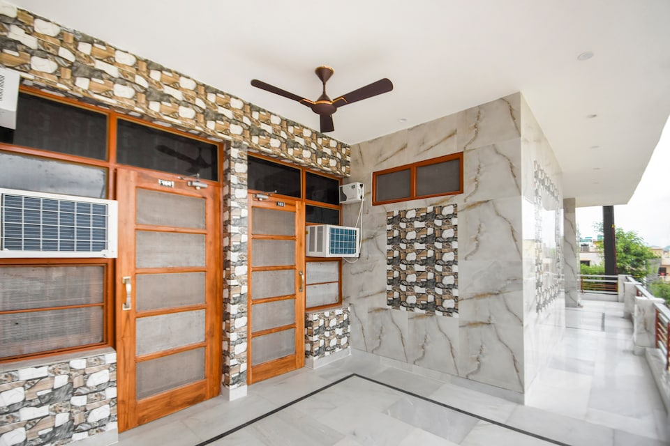 Hotel O Grand City, Nayagaon Chandigarh, Chandigarh