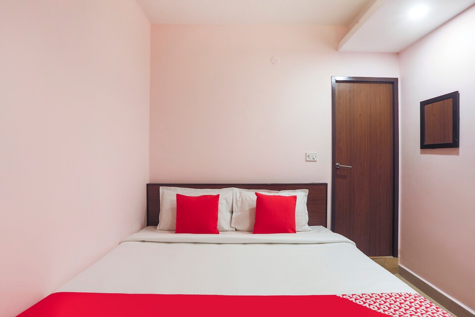 OYO 48277 Royal Kings Guest House , Central Chennai, Chennai