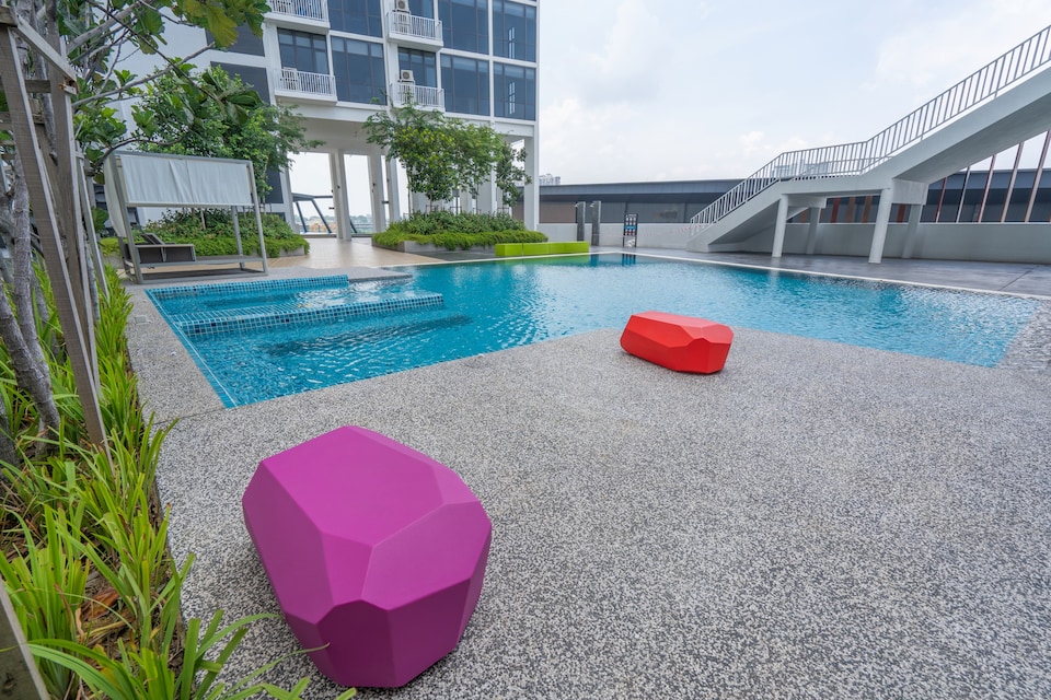 OYO Home 89310 Cozy 2br Third Avenue, Cyberjaya, Cyberjaya