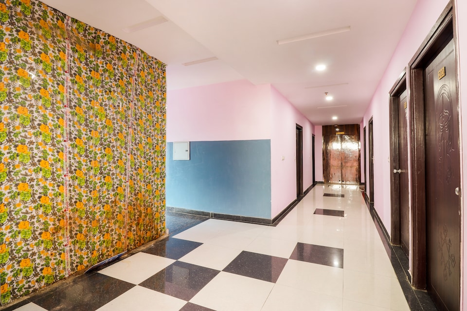 Hotel O Elysien Grand, Airport Lucknow, Lucknow