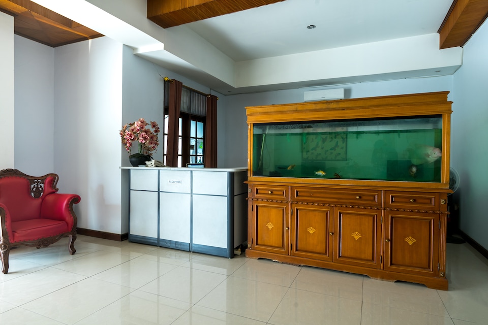 Super OYO 1421 Kasmaran Guest House Syariah, East Jakarta, Jakarta