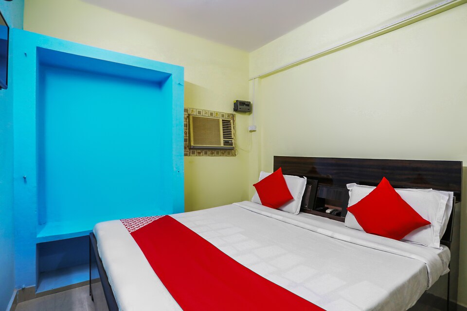 OYO 48350 The Rose Hotel, Rohtak, Rohtak
