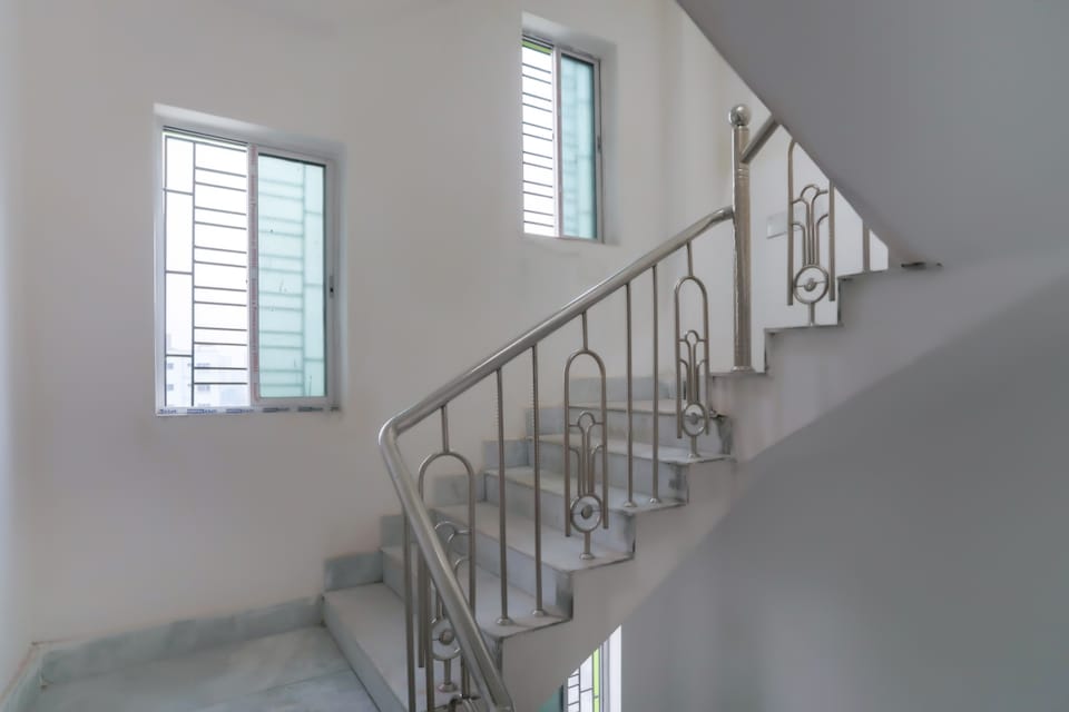 Hotel O Abhiraj Inn, Rajarhat Kolkata, Kolkata