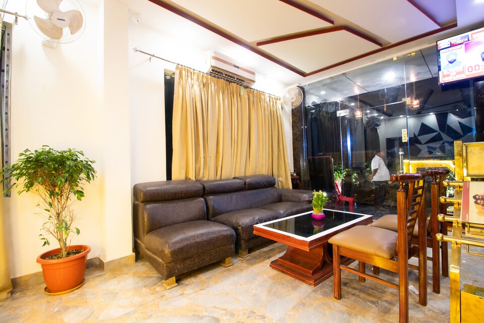 OYO 48380 Hotel Satkar, Lanka, Varanasi