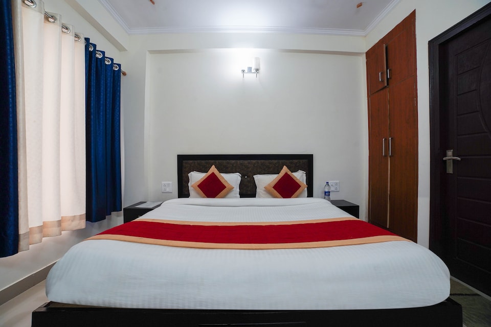 OYO Hotel Dark Clouds, Bhowali Nainital, Nainital