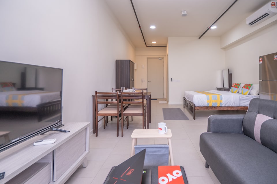 OYO Home 89317 Merry  1br Tamarind Suites, Cyberjaya, Cyberjaya