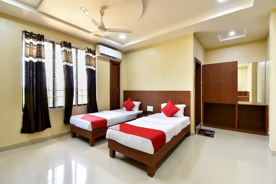 OYO 48441 Randhoni Residency, Jorhat, Jorhat