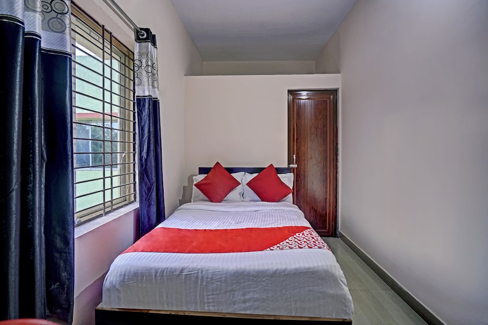 OYO 48449 Khandai Palace, Patia Bhubaneswar, Bhubaneswar