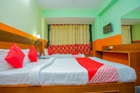 OYO 574 Hotel Residence 