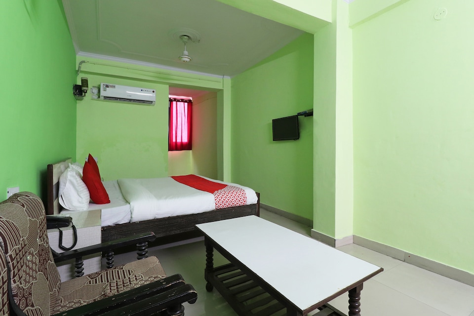 OYO 48484 N H Plaza Lodge & Farm House, Bulandshahr, Bulandshahr